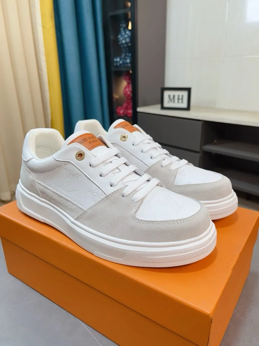 Men's shoes💰420🌹🌹[LV]🌹High-end men's shoes brand: official website 1:1 latest masterpiece: the upper is made of Italian imported first-layer cowhide with special materials➕full genuine leather lining🔥, making walking more convenient and comfortable! Exclusive new style, stunning work [color]! Create a fashionable personality to set off your uniqueness! A must-have for trendy men! Classic🔥Number: 38-44